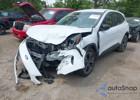 2022 Ford Escape Se z USA, uszkodzony, nr VIN 1FMCU9G62NUA34405